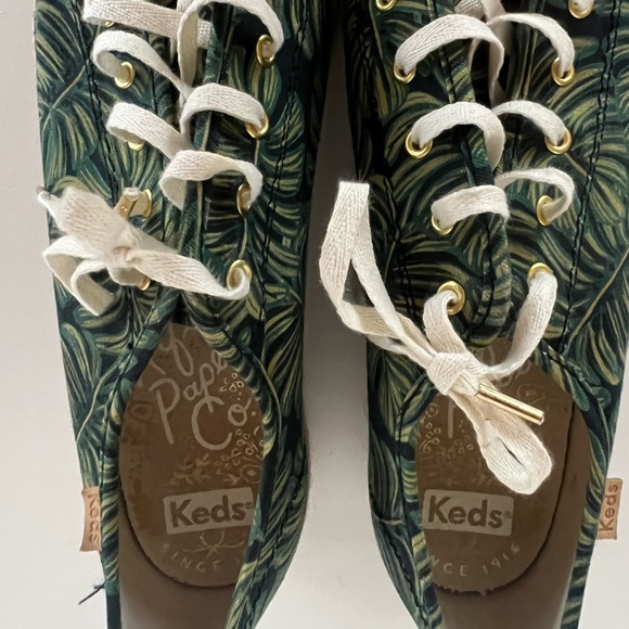 Keds Women's Green Leaf Print Sneakers - Picture 9 of 10